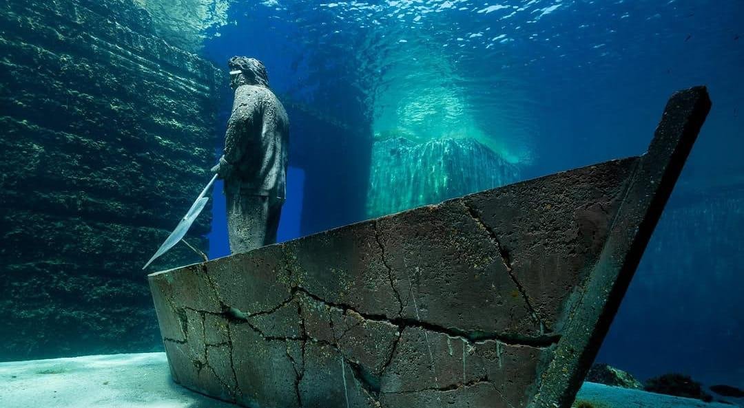 A Lipari il viaggio nell'abisso di Jason deCaires Taylor, opera subacquea ricorda Sebastiano Tusa A Lipari il viaggio nell'abisso di Jason deCaires Taylor, opera subacquea ricorda Sebastiano Tusa