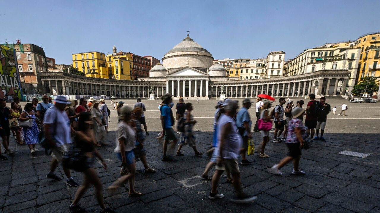 Ancora caldo al Centro-Sud e forti temporali al Nord, da martedì calo temperature
