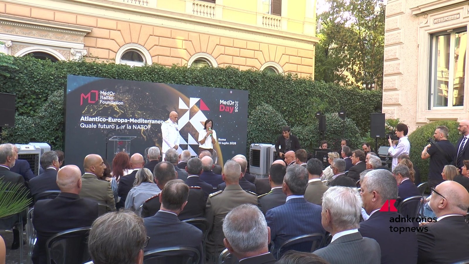 Difesa, al MedOr Day dialogo sul futuro della Nato con l'ammiraglio Cavo Dragone