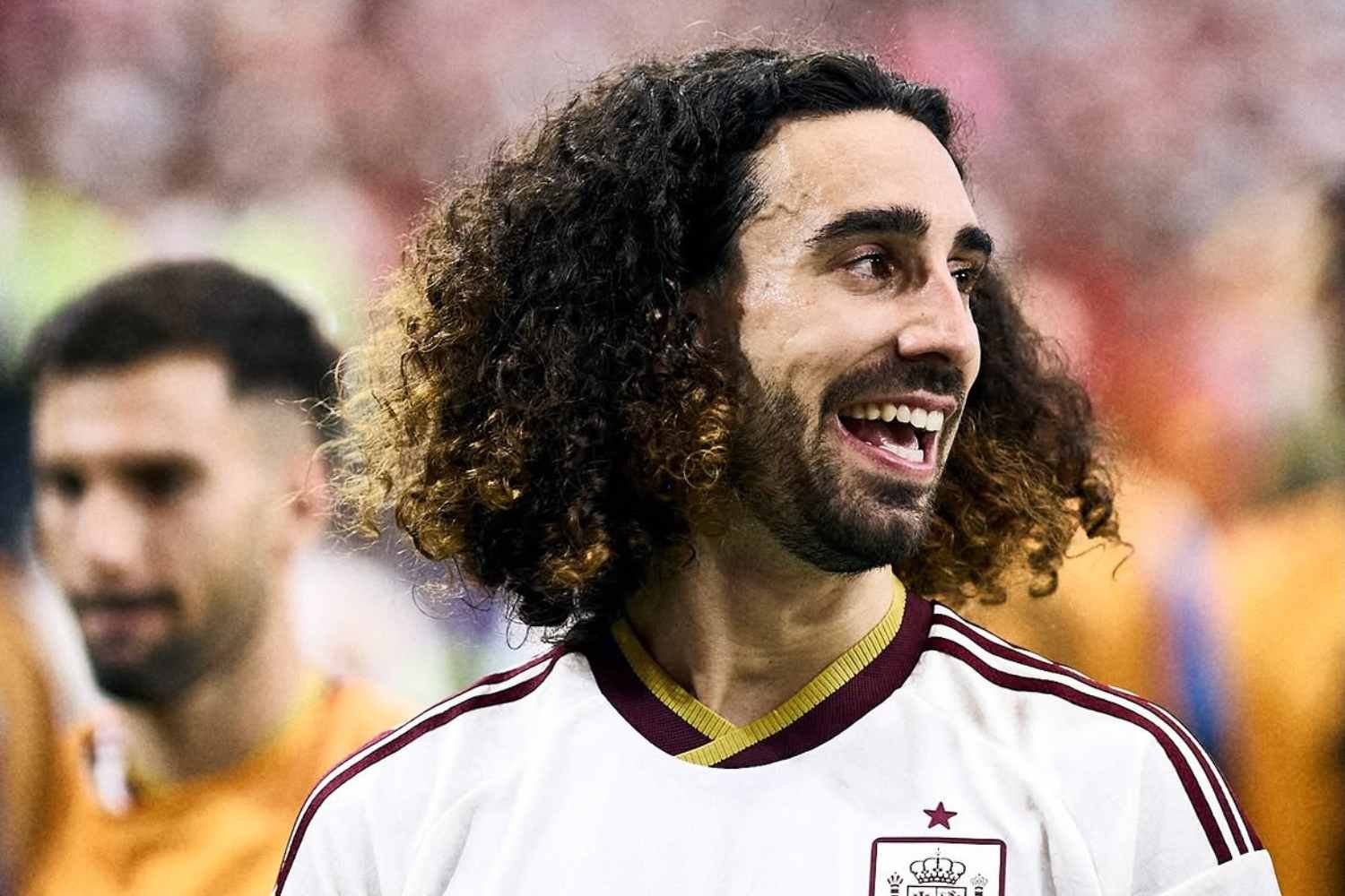 I capelli di Cucurella, la vera storia dietro la leggenda nata sui social