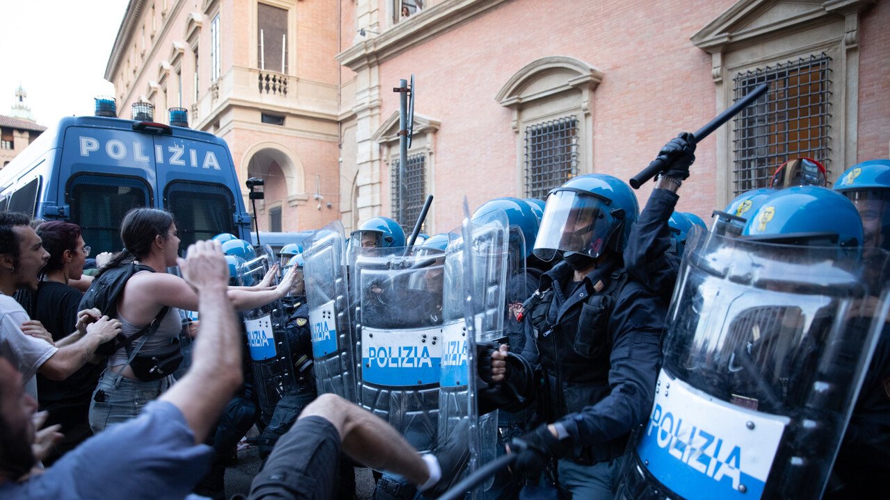 Piantedosi contro Lepore: 'Grave sottovalutazione dei rischi' Piantedosi contro Lepore: 'Grave sottovalutazione dei rischi'